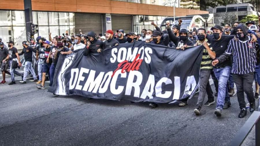 TJ SP proíbe manifestações pró e contra Bolsonaro de acontecerem no