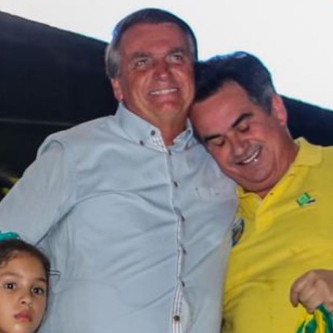 Jair Bolsonaro (PL) ao lado de Ciro Nogueira