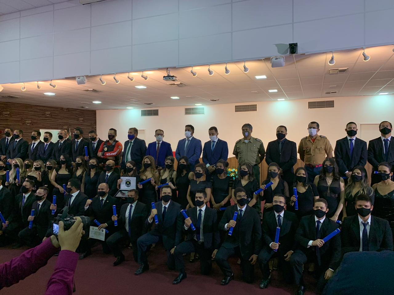 Formatura dos alunos do 1º curso de policiais penais do Piauí