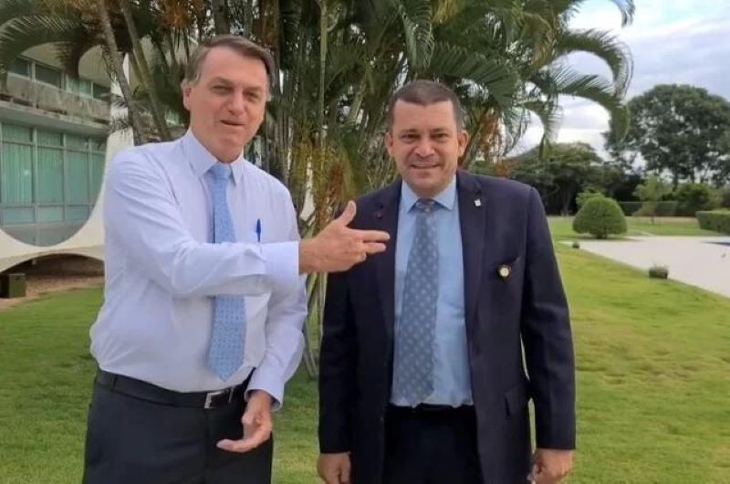 Jair Bolsonaro e ex-assessor Max Guilherme