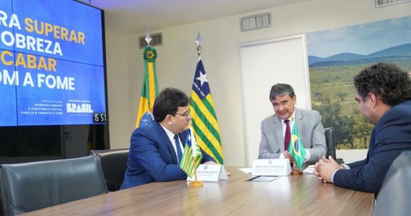 Ministro do Desenvolvimento Social, Wellington Dias e governador do Piauí, Rafael Fonteles
