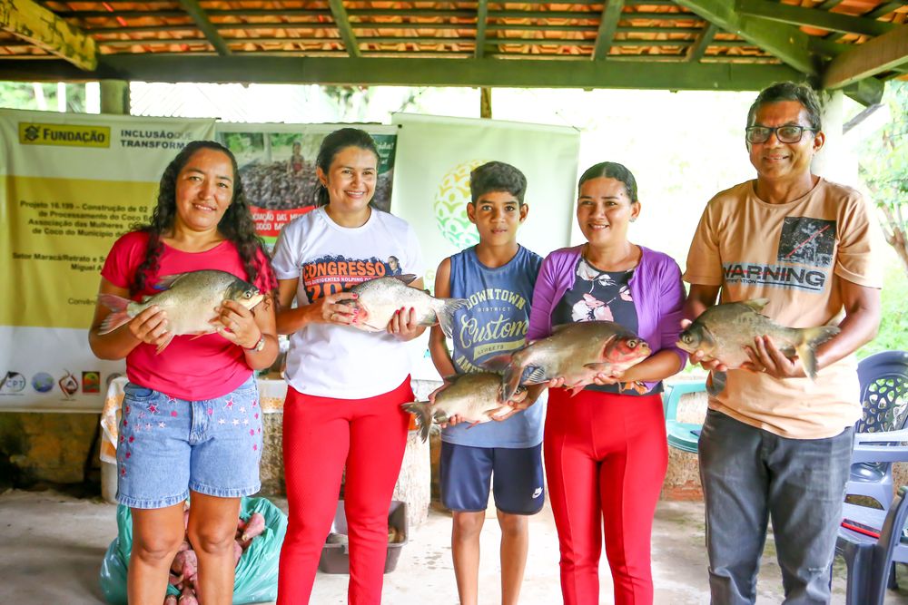 Distribuição de alevinos beneficia mais de duas mil famílias de agricultores no Piauí