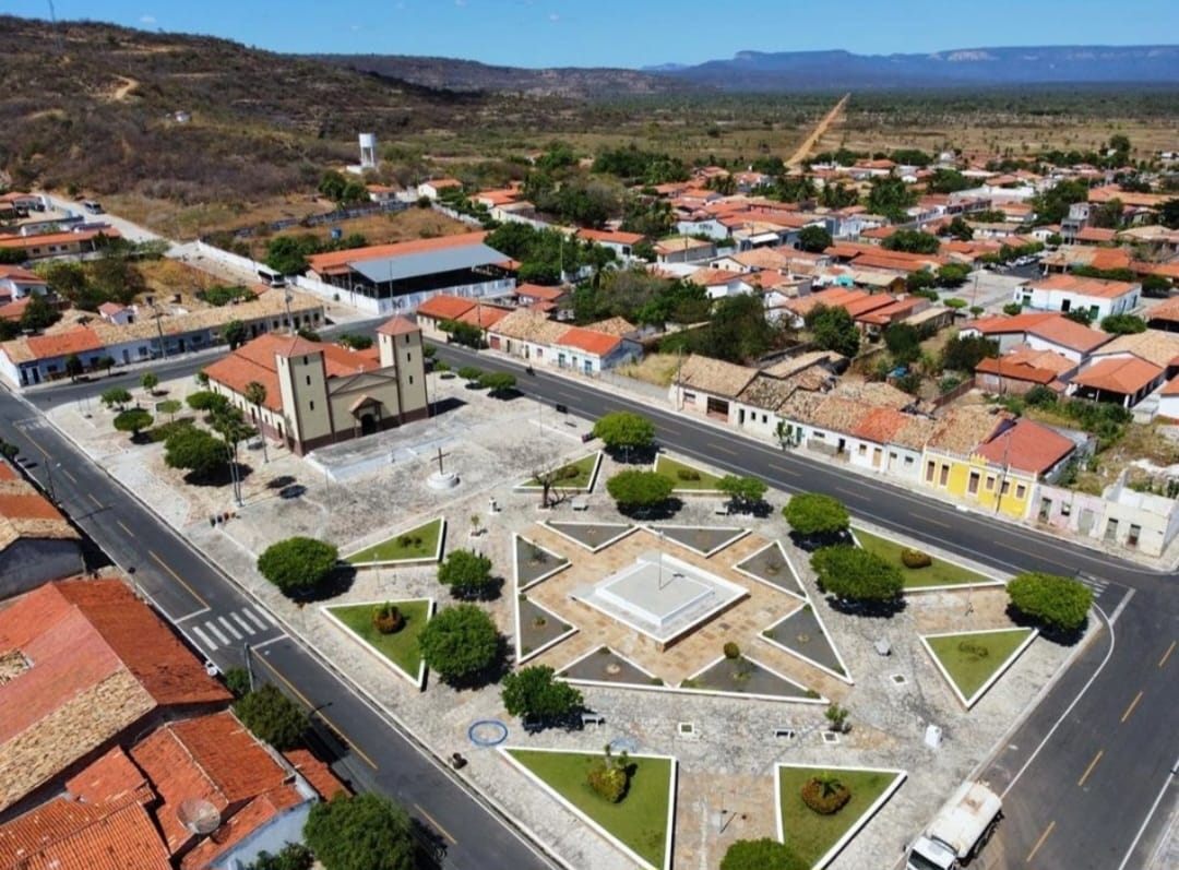 Domingos Mourão, situada ao Norte do Piauí