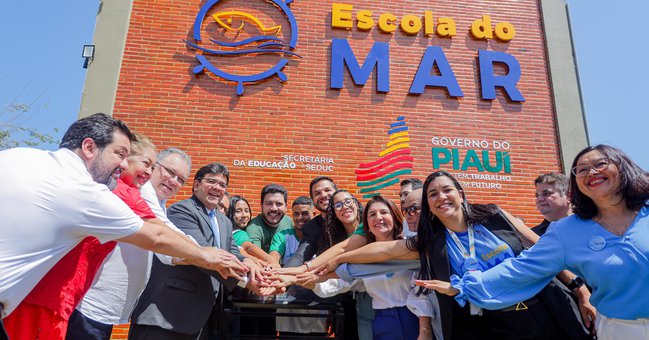 Rafael Fonteles inaugura a Escola do Mar em Luís Correia, com investimento de R$ 6,8 milhões