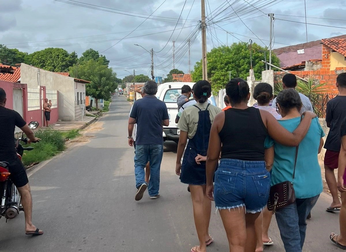 Piauiense que morreu após queda de ponte é sepultado em Demerval Lobão