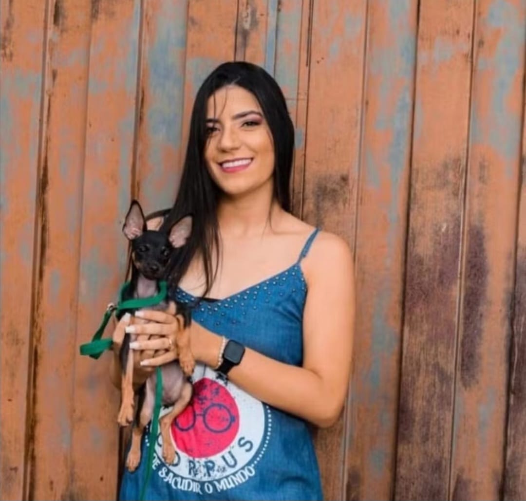 Assistente Social morre atropelada ao tentar resgatar cachorro