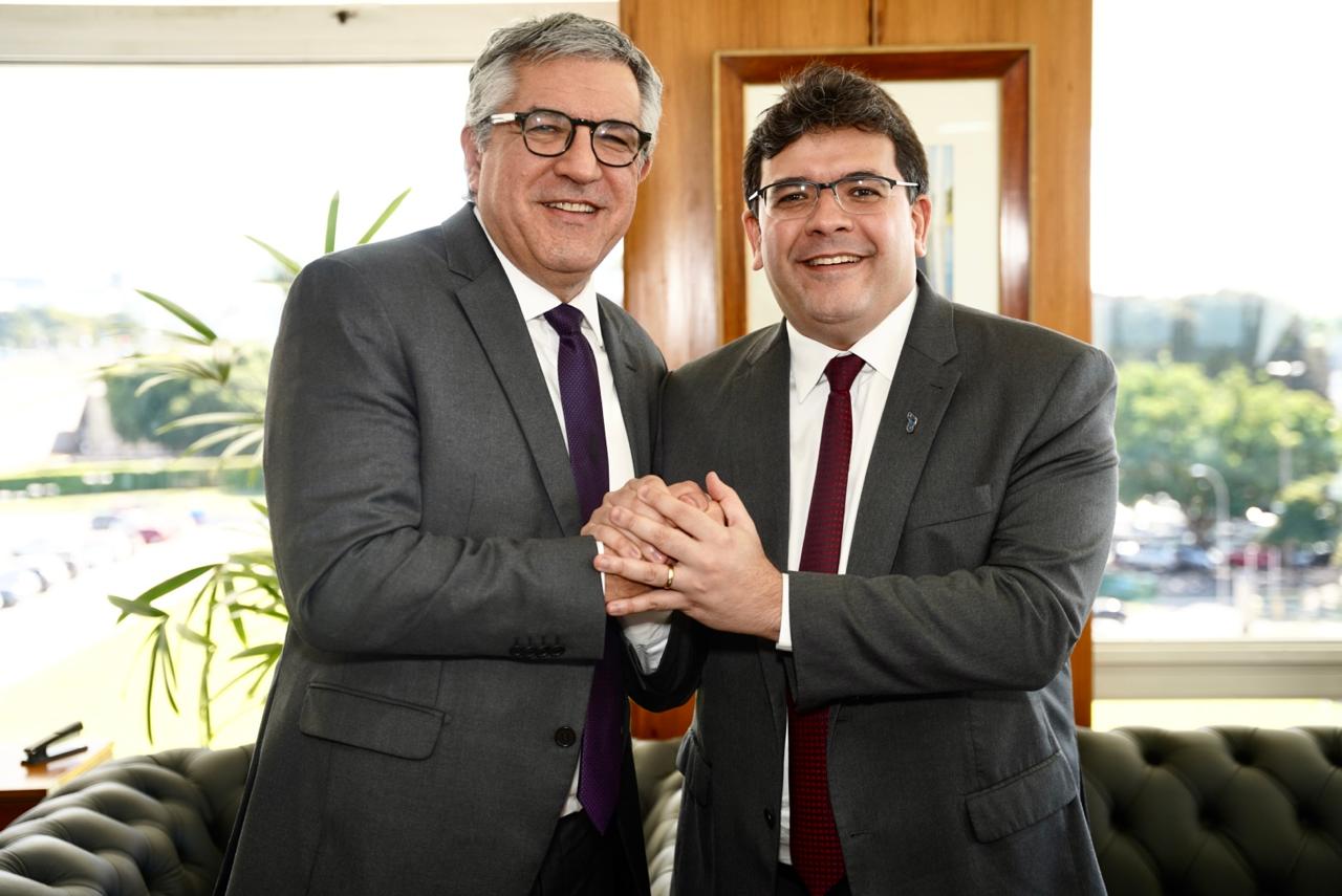 Governador Rafael Fonteles com o Ministro das Relações Institucionais, Alexandre Padilha