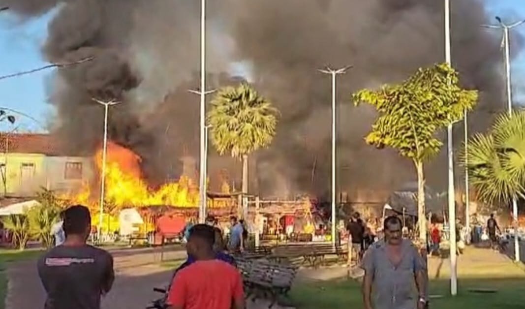 Incêndio no festejo de Nossa Senhora do Livramento, em José de Freitas