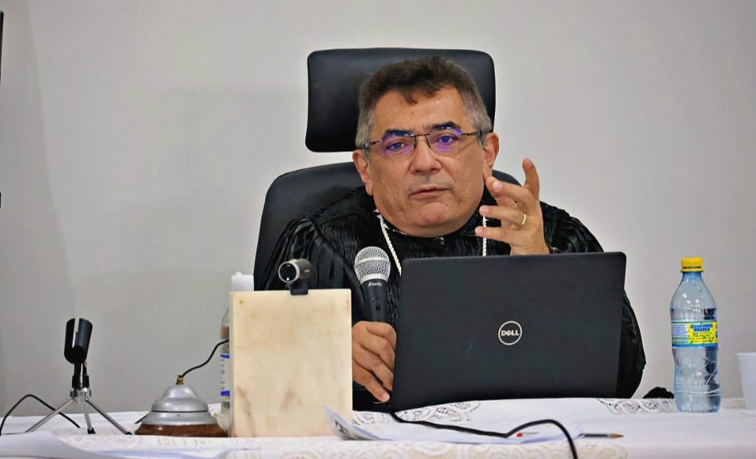 Juiz,  Dr. Antônio Genival Pereira de Sousa