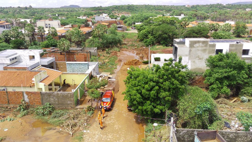 Bombeiros intensificam alertas para chuvas em Picos nesta segunda (20)