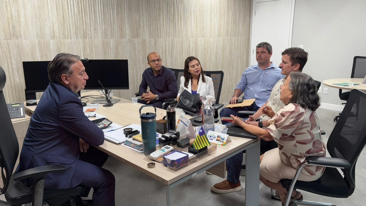 Reunião da Secretaria Municipal de Finanças com representantes da Sefaz