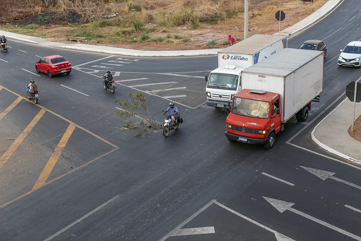 Trecho da BR 343 é parcialmente interditado em Teresina